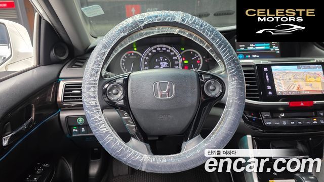 HONDA 2.4 2017 — photo 13 sur 20