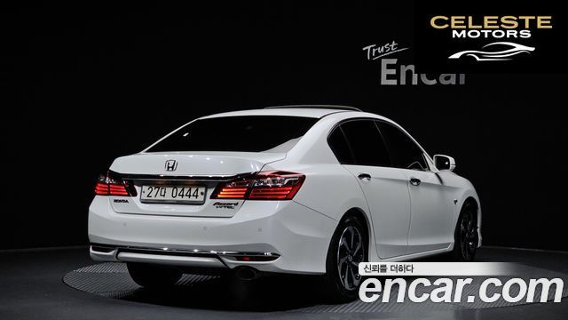 HONDA 2.4 2017 — photo 2 sur 20