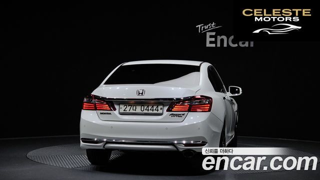 HONDA 2.4 2017 — photo 4 sur 20