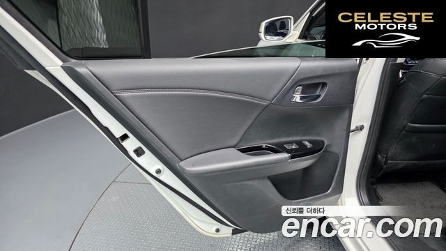 HONDA 2.4 2017 — photo 13 sur 39