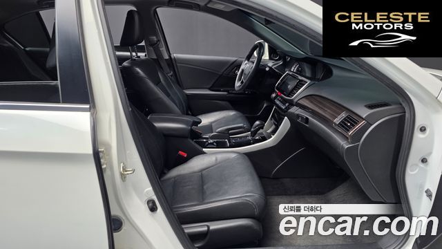 HONDA 2.4 2017 — photo 15 sur 39