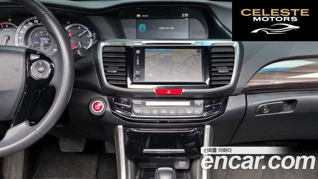 HONDA 2.4 2017 — photo 18 sur 39