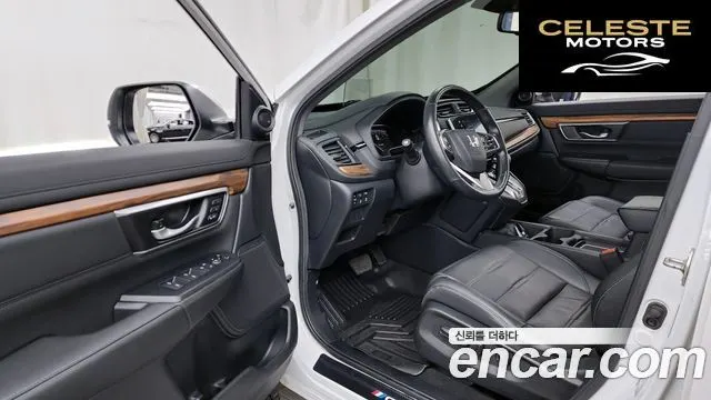 HONDA CR-V 51.5 Touring 4WD 2019 — photo 13 sur 41