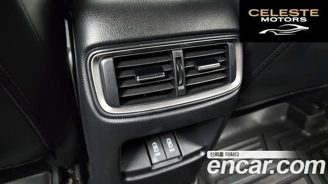 HONDA CR-V 51.5 Touring 4WD 2019 — photo 32 sur 41