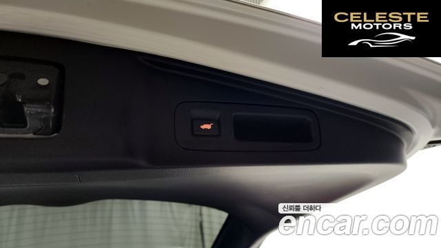 HONDA CR-V 51.5 Touring 4WD 2019 — photo 34 sur 41