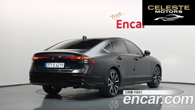 HONDA 112.0 HighTouring 2025 — photo 2 sur 35