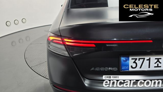 HONDA 112.0 HighTouring 2025 — photo 9 sur 35