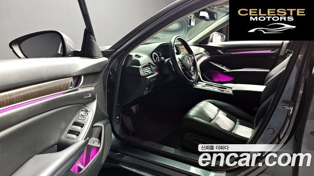 HONDA 102.0 HighTouring 2018 — photo 13 sur 37