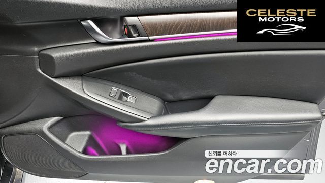 HONDA 102.0 HighTouring 2018 — photo 14 sur 37