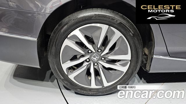 HONDA 102.0 HighTouring 2018 — photo 5 sur 37