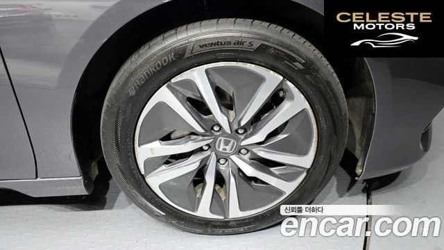 HONDA 102.0 HighTouring 2018 — photo 7 sur 37