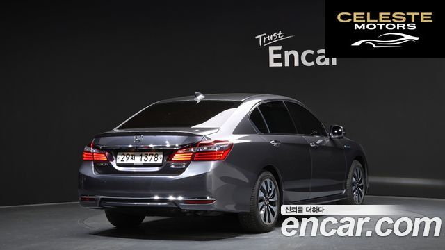 HONDA 2.0 High 2017 — photo 2 sur 20