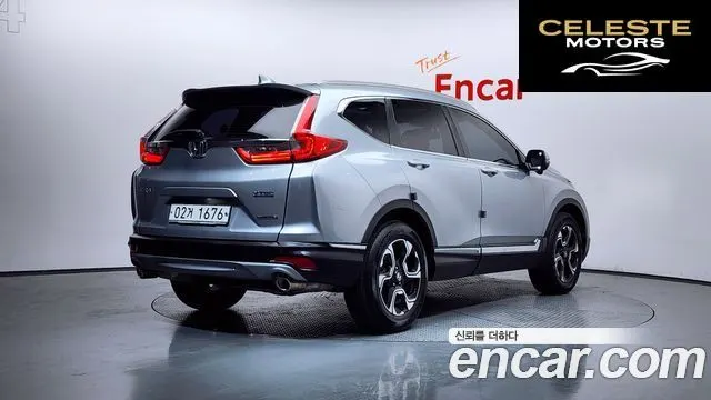 HONDA CR-V 51.5 Touring 4WD 2019 — photo 2 sur 40