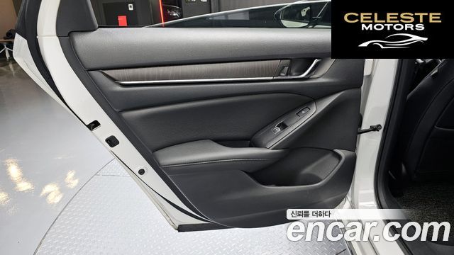 HONDA 102.0 HighTouring 2019 — photo 15 sur 35