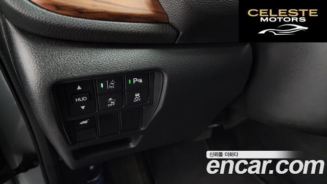 HONDA CR-V 51.5 Touring 4WD 2019 — photo 28 sur 40