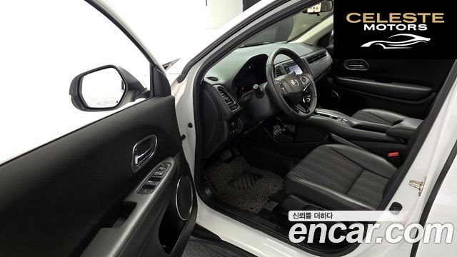 HONDA HR-V 1.8 2016 — photo 10 sur 20