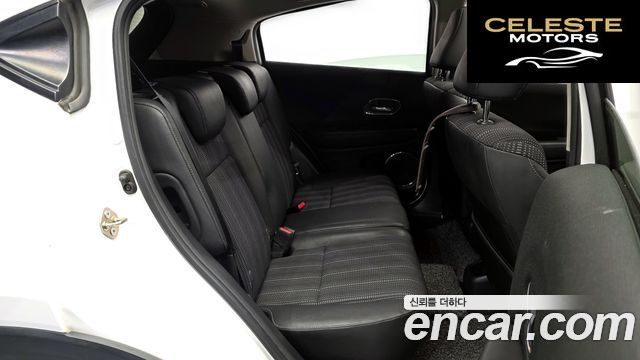 HONDA HR-V 1.8 2016 — photo 12 sur 20
