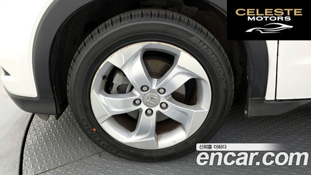 HONDA HR-V 1.8 2016 — photo 5 sur 20