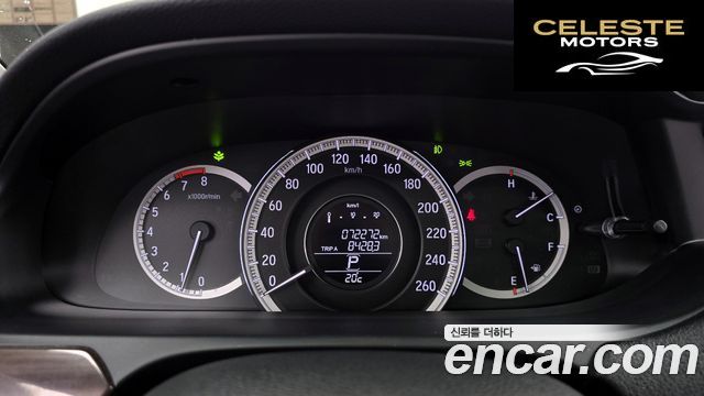 HONDA 2.4 2017 — photo 8 sur 20