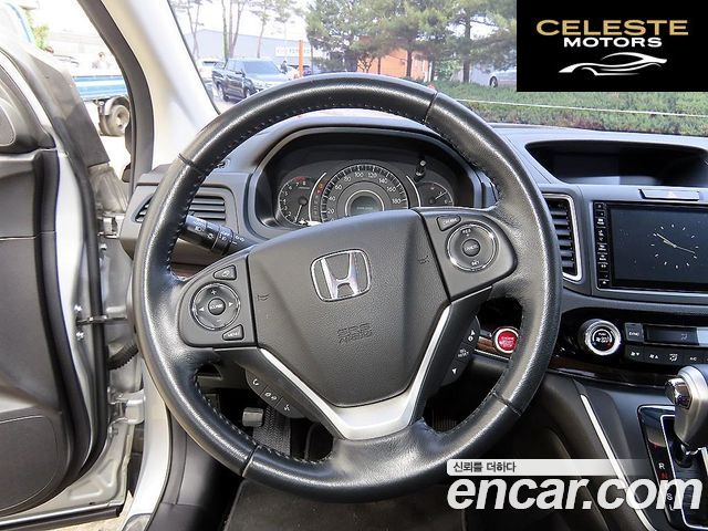 HONDA New CR-V 4WD Touring 2016 — photo 8 sur 26