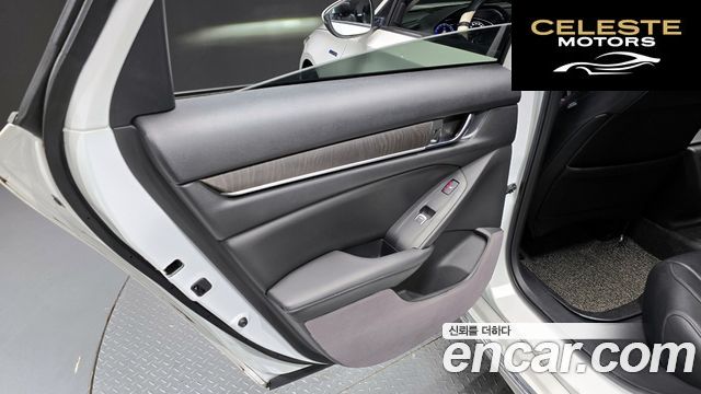 HONDA 102.0 HighTouring 2019 — photo 15 sur 30