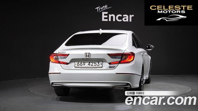 HONDA 102.0 HighTouring 2019 — photo 4 sur 30