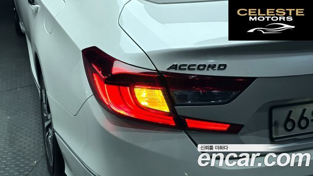 HONDA 102.0 HighTouring 2019 — photo 9 sur 30