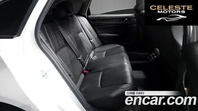 HONDA 102.0 HighTouring 2022 — photo 18 sur 32