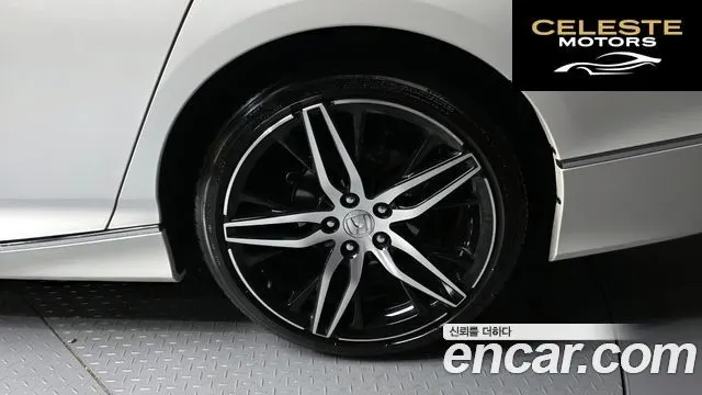 HONDA 102.0 HighTouring 2022 — photo 7 sur 32