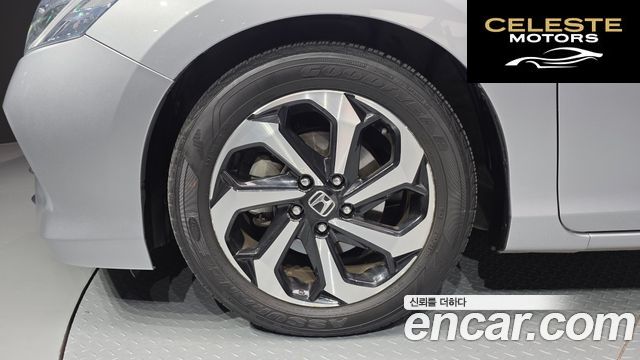 HONDA 2.4 2017 — photo 5 sur 26