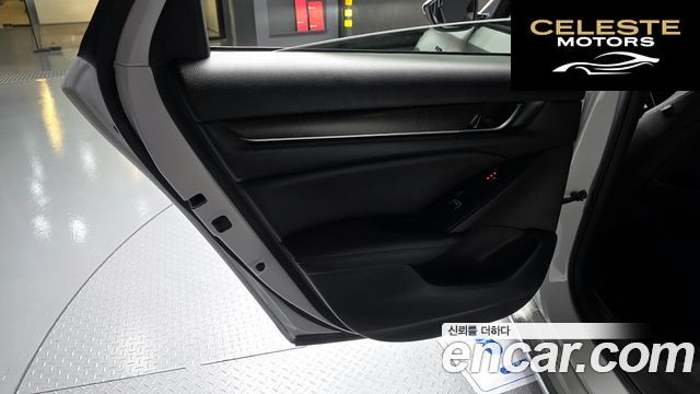 HONDA 102.0 HighTouring 2022 — photo 15 sur 32