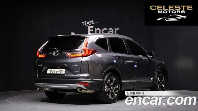 HONDA CR-V 51.5 Touring 4WD 2019 — photo 2 sur 35