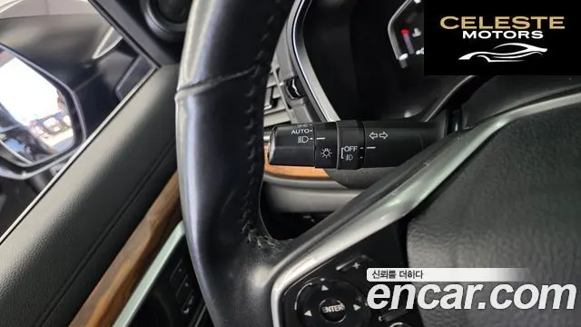 HONDA CR-V 51.5 Touring 4WD 2019 — photo 29 sur 35