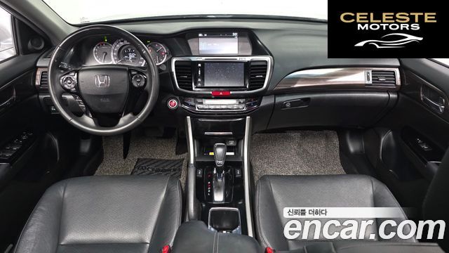 HONDA 2.4 2017 — photo 10 sur 31