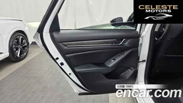 HONDA 102.0 HighTouring 2022 — photo 15 sur 41