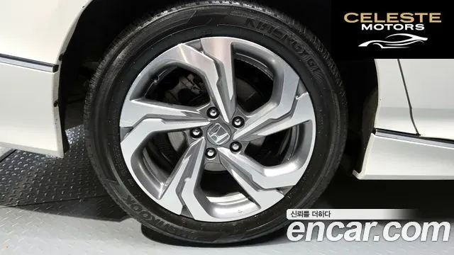 HONDA 101.5 Turbo 2019 — photo 34 sur 35