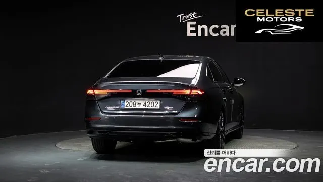HONDA 112.0 HighTouring 2024 — photo 4 sur 32