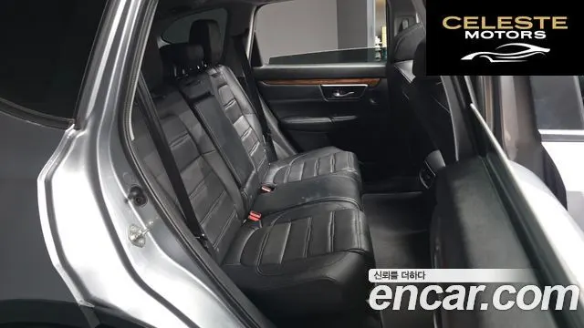 HONDA CR-V 51.5 Touring 4WD 2019 — photo 18 sur 33