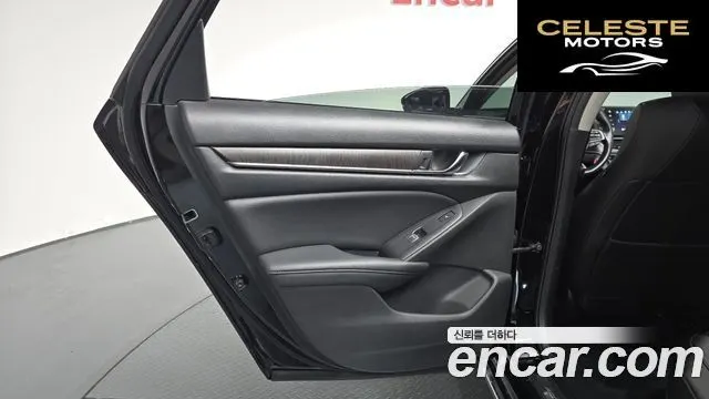 HONDA 102.0 HighTouring 2021 — photo 14 sur 34