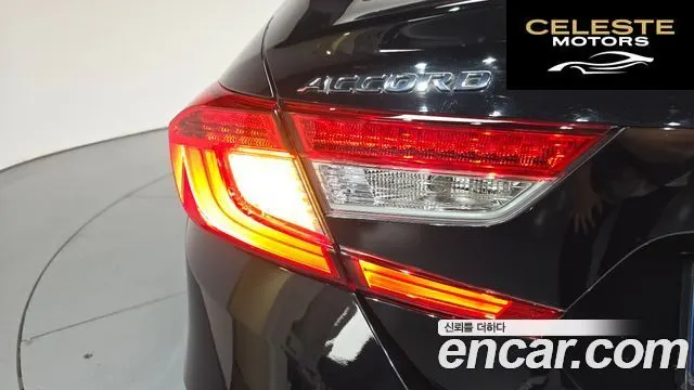 HONDA 102.0 HighTouring 2021 — photo 8 sur 34
