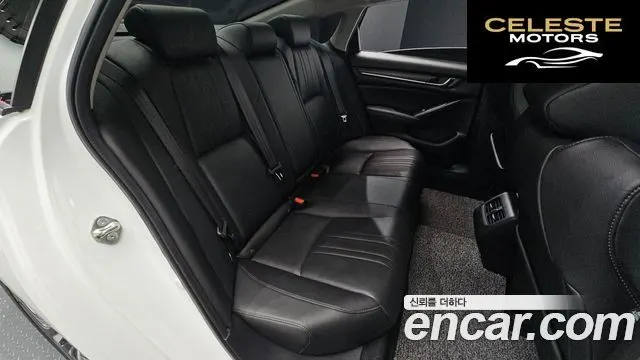 HONDA 102.0 HighTouring 2019 — photo 30 sur 33