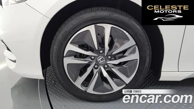 HONDA 102.0 HighTouring 2019 — photo 4 sur 33