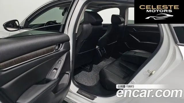 HONDA 102.0 HighTouring 2019 — photo 16 sur 33