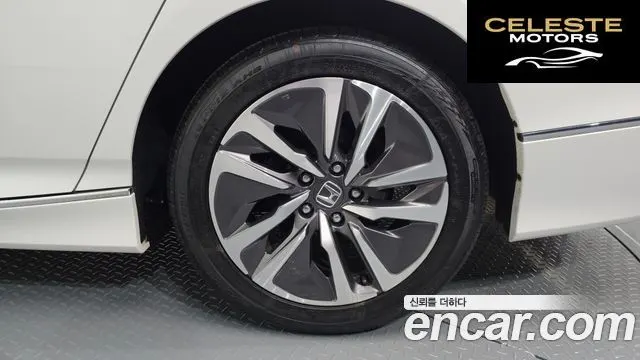 HONDA 102.0 HighTouring 2019 — photo 6 sur 33