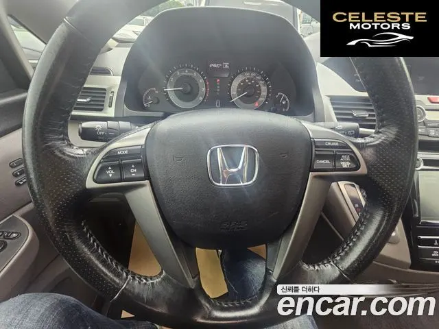 HONDA 3.5 2016 — photo 13 sur 26