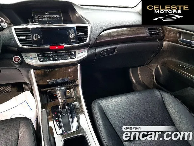 HONDA 2.4 2014 — photo 10 sur 26