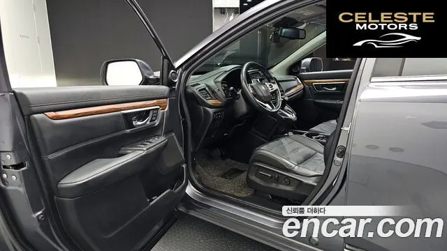 HONDA CR-V 51.5 Touring 4WD 2019 — photo 13 sur 42