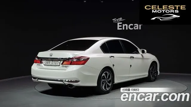 HONDA 2.4 2016 — photo 2 sur 20