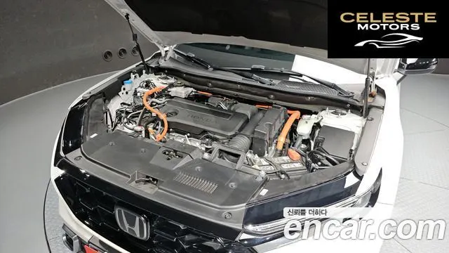 HONDA CR-V 62.0 HighTouring 4WD 2024 — photo 6 sur 37