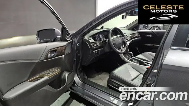 HONDA 2.4 2015 — photo 10 sur 26